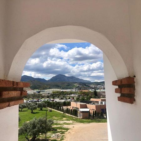 Los Dolmenes Antequera Exterior photo